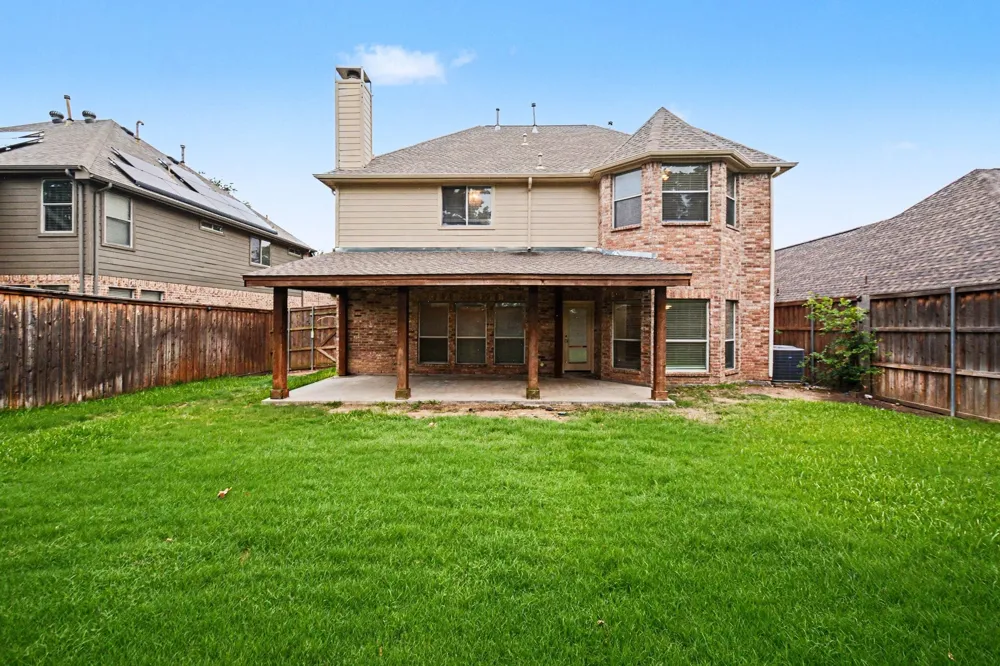 4111 Creek Hill Lane Corinth, TX 76208