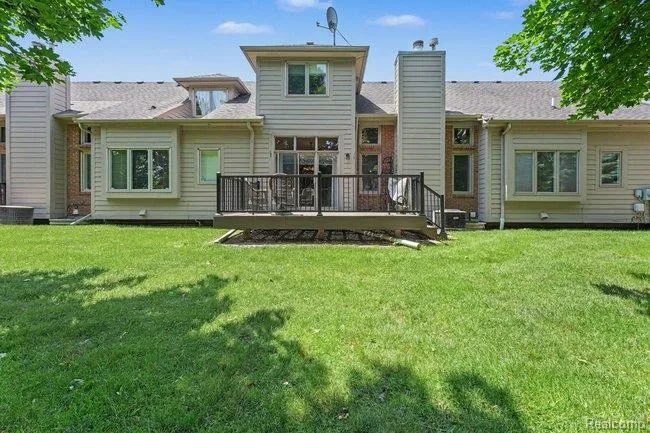 57554 Brookfield Way Washington Township, MI 48094
