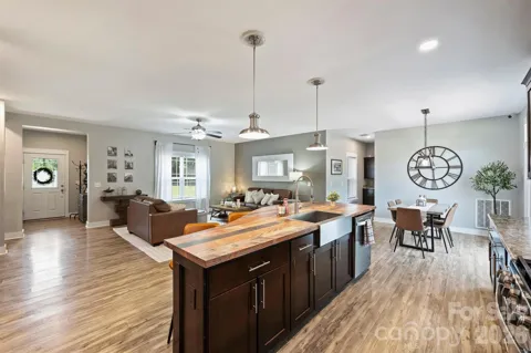 10943 Harrisburg Road