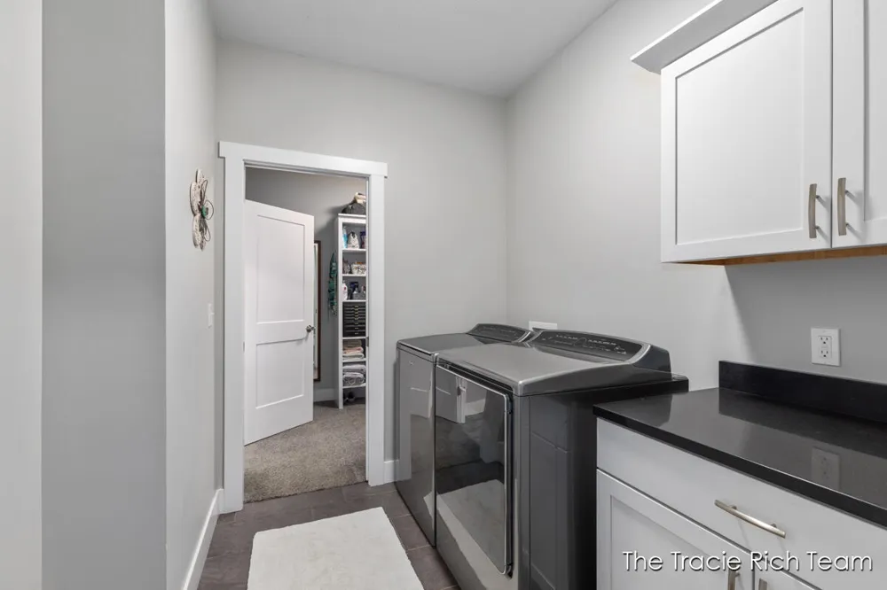 5930 12 Mile Road NE Rockford, MI 49341