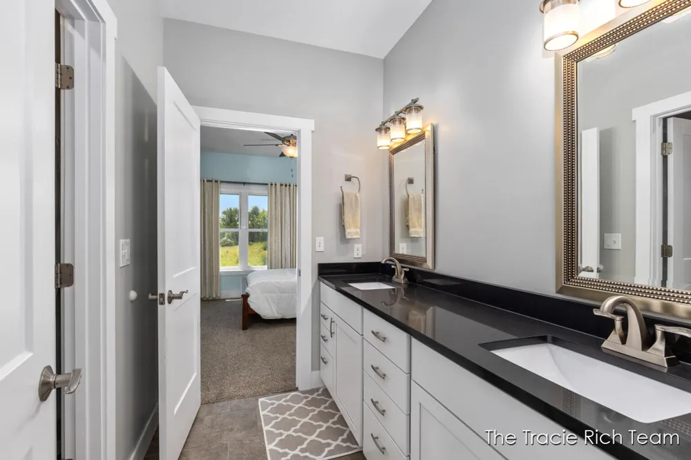 5930 12 Mile Road NE Rockford, MI 49341