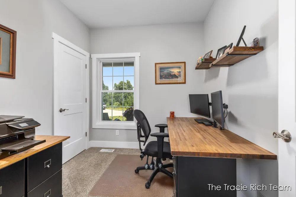 5930 12 Mile Road NE Rockford, MI 49341
