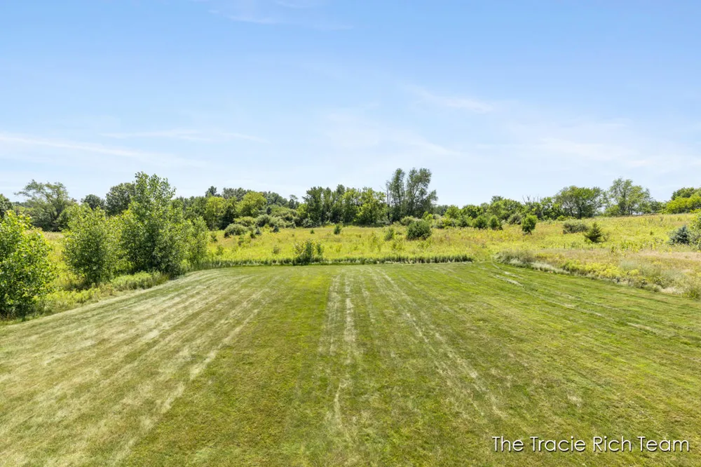 5930 12 Mile Road NE Rockford, MI 49341