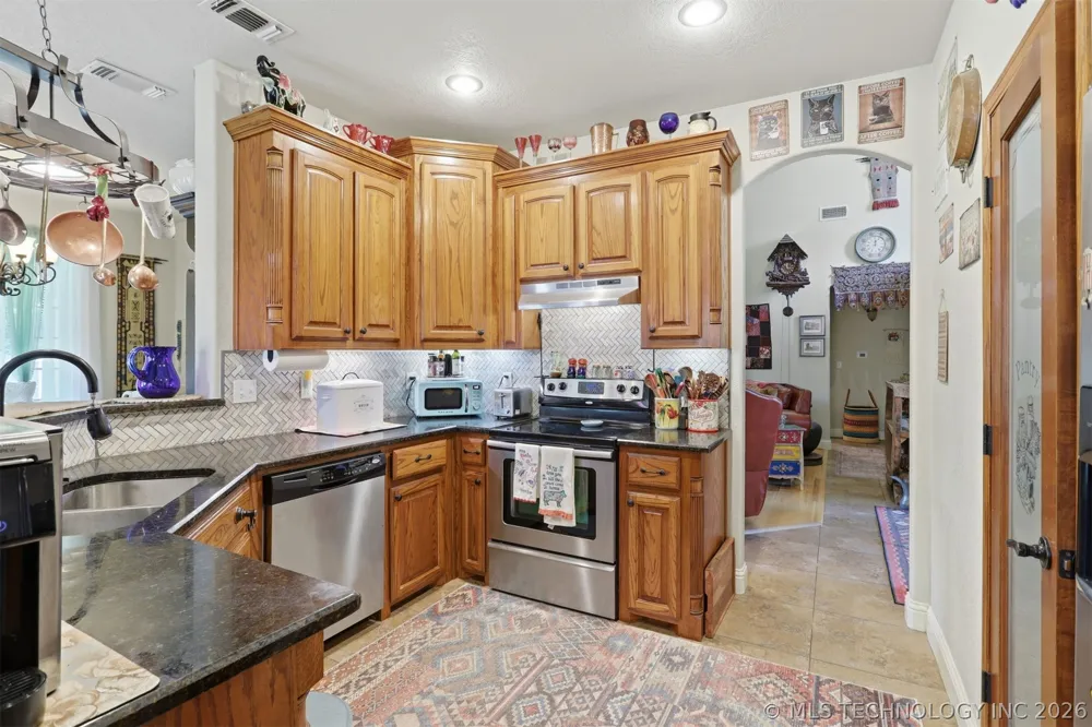 1002 Beretta Boulevard Durant, OK 74701