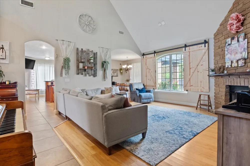 1002 Beretta Boulevard Durant, OK 74701
