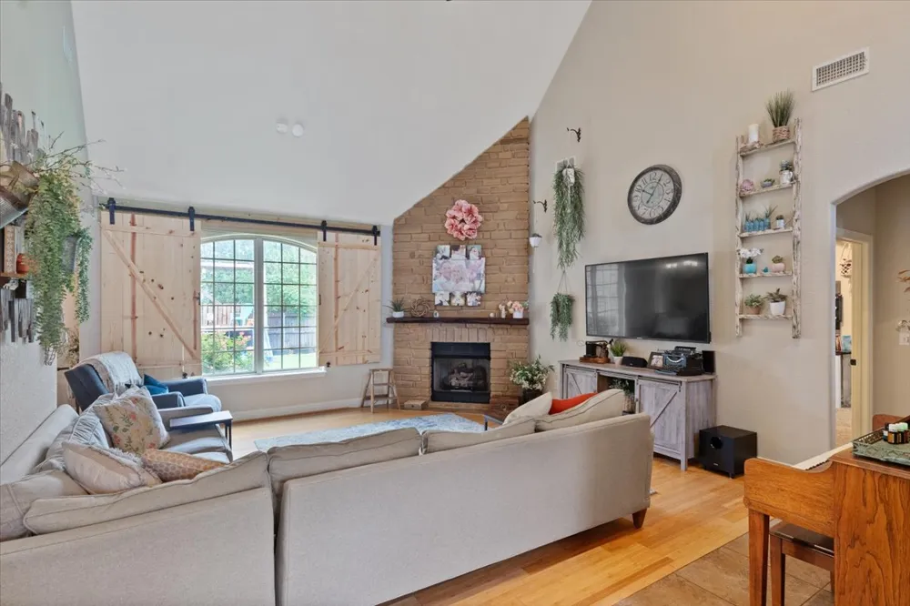 1002 Beretta Boulevard Durant, OK 74701