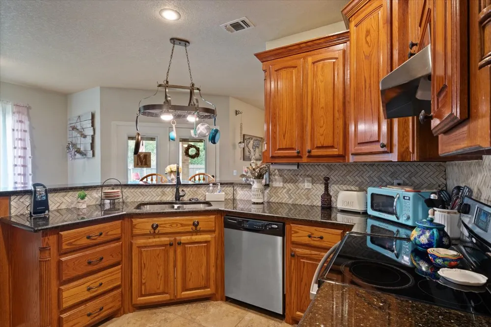 1002 Beretta Boulevard Durant, OK 74701