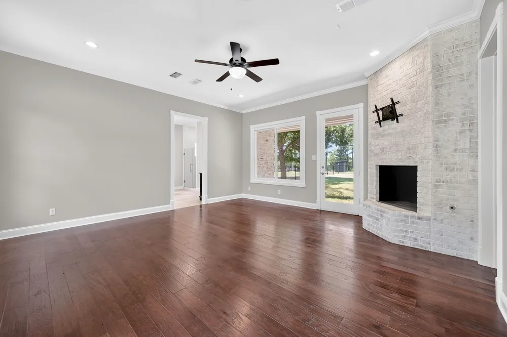 1201 Robbins Road Athens, TX 75751