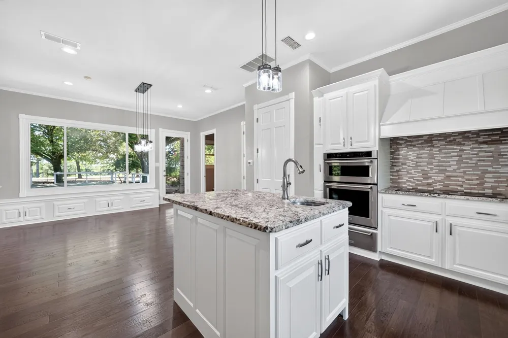 1201 Robbins Road Athens, TX 75751