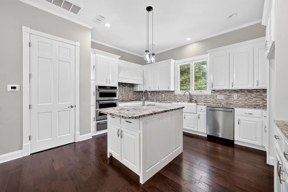 1201 Robbins Road Athens, TX 75751