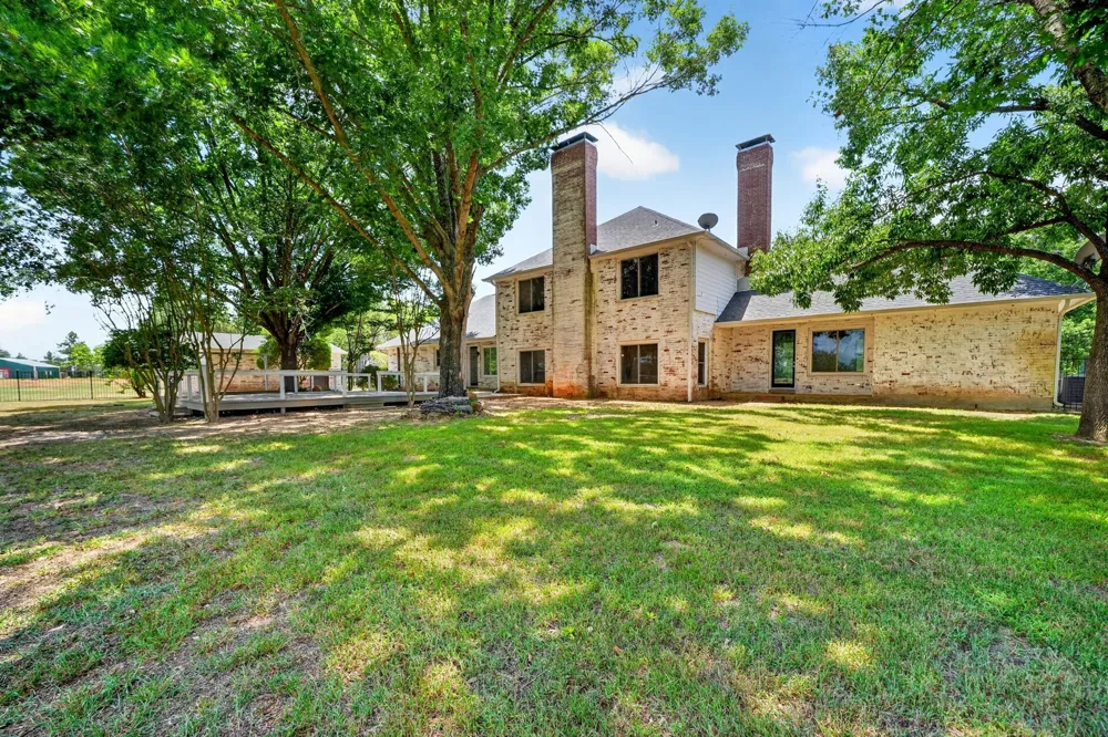 1201 Robbins Road Athens, TX 75751