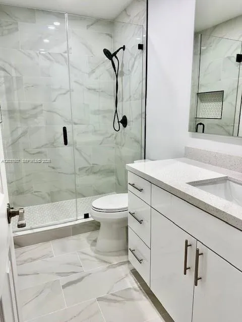 3801 Ponce De Leon Blvd #3801 Coral Gables, FL 33134