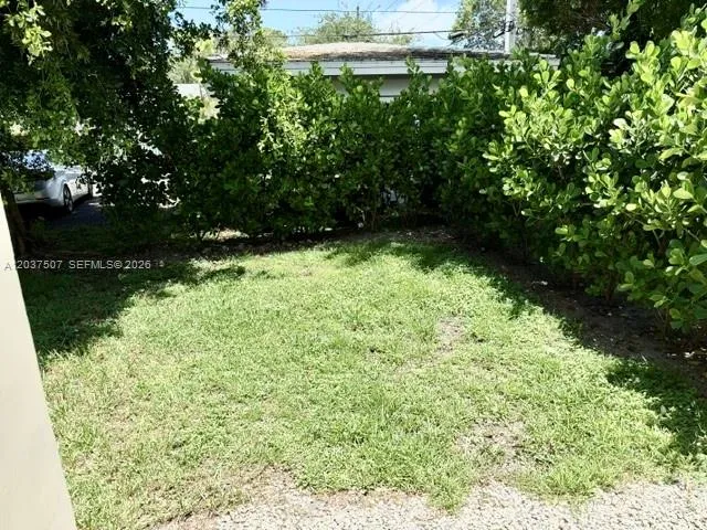 3801 Ponce De Leon Blvd #3801 Coral Gables, FL 33134