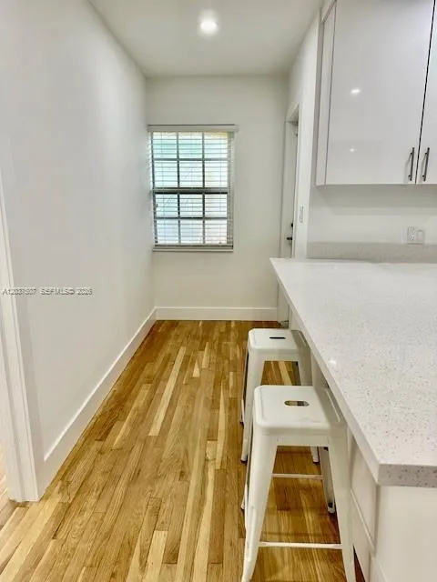 3801 Ponce De Leon Blvd #3801 Coral Gables, FL 33134