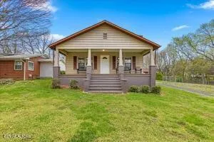 109 Fisher St