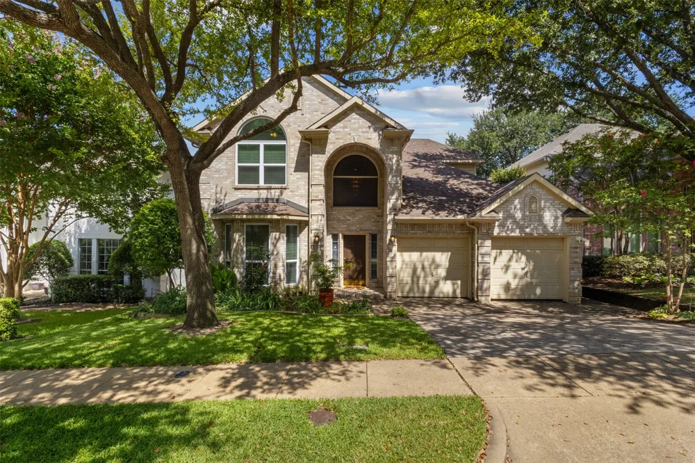 332 Kahala Drive Dallas, TX 75218