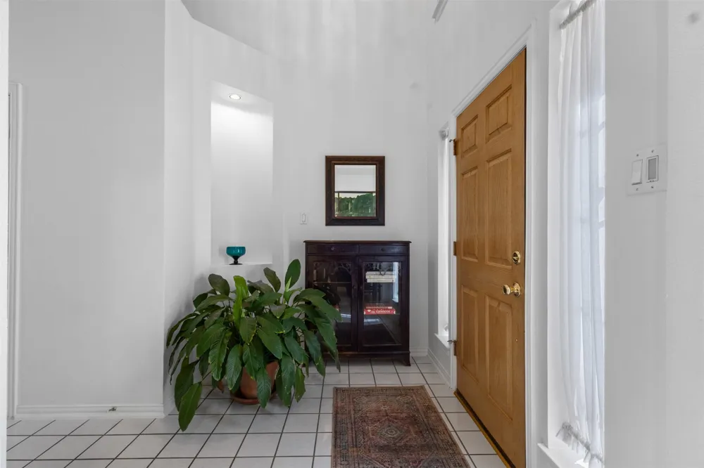 332 Kahala Drive Dallas, TX 75218