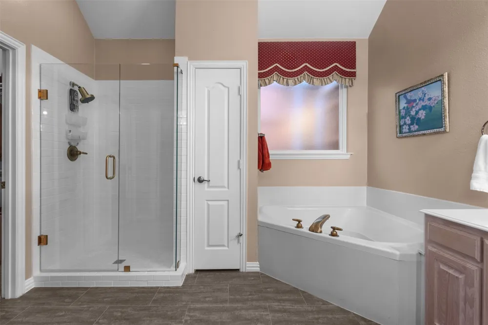 332 Kahala Drive Dallas, TX 75218