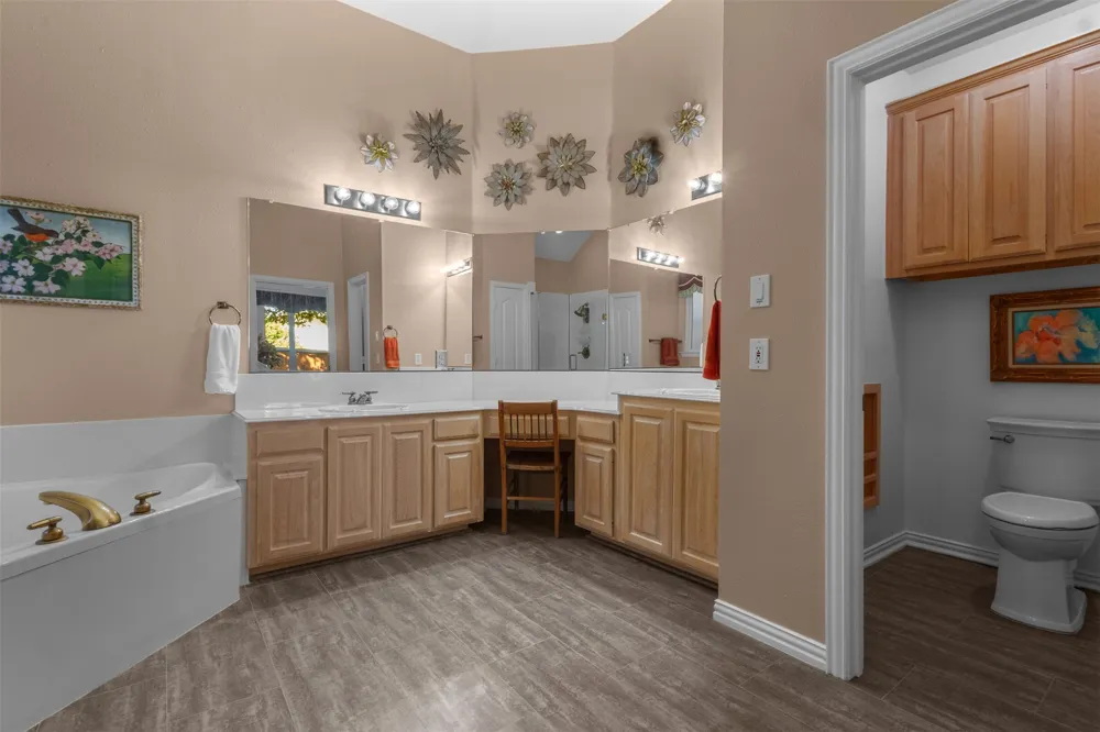332 Kahala Drive Dallas, TX 75218