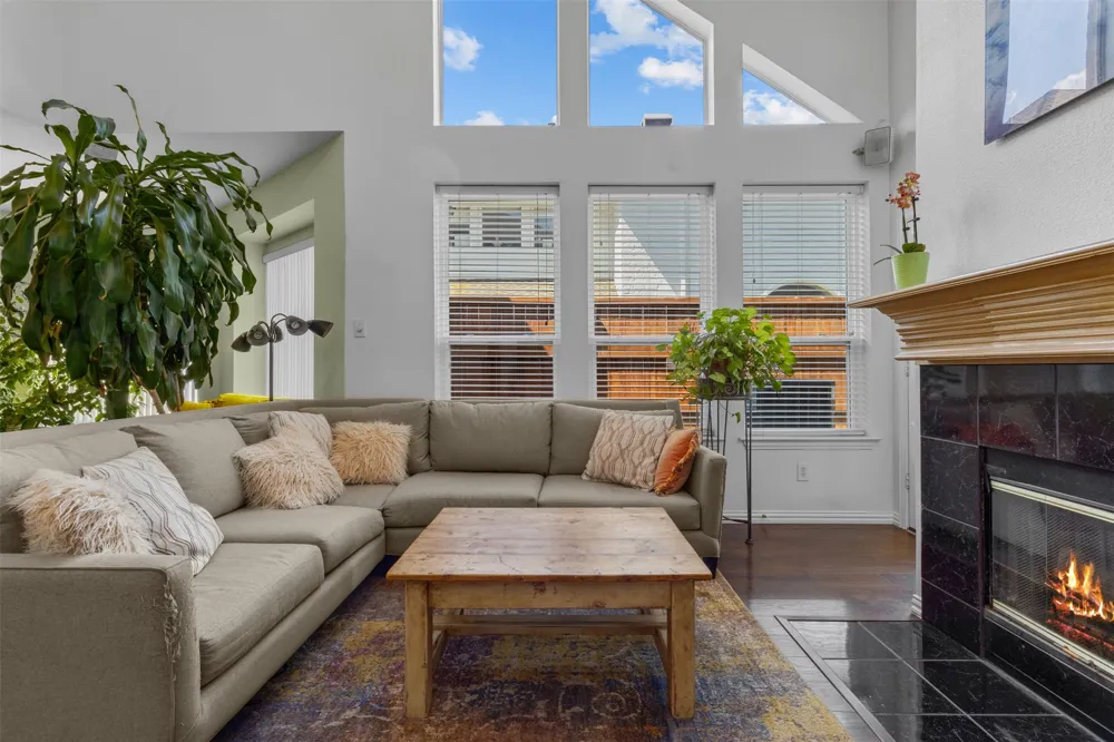 332 Kahala Drive Dallas, TX 75218
