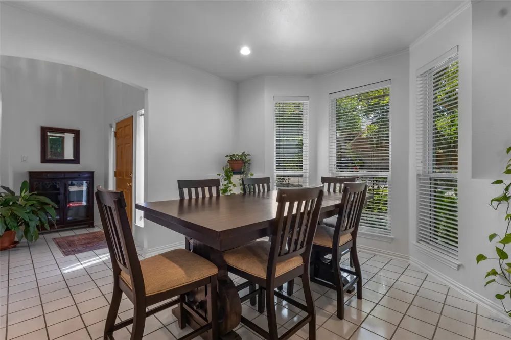 332 Kahala Drive Dallas, TX 75218