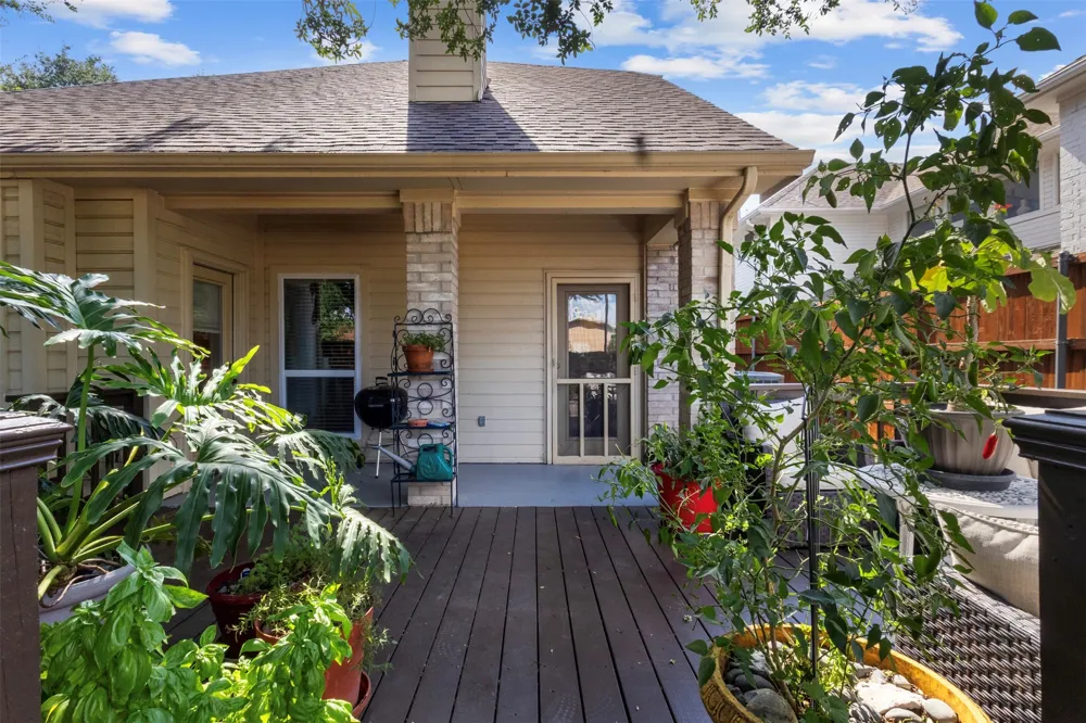 332 Kahala Drive Dallas, TX 75218