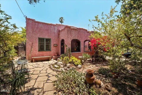 588 Chester Avenue