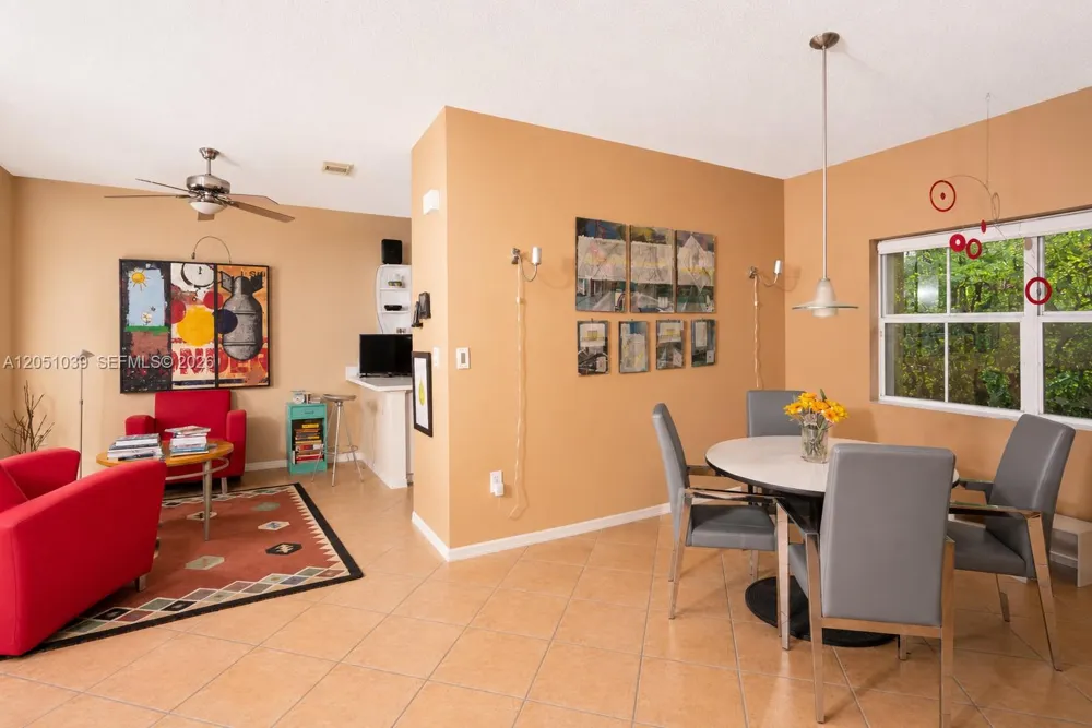 1115 Weeping Willow Way Hollywood, FL 33019