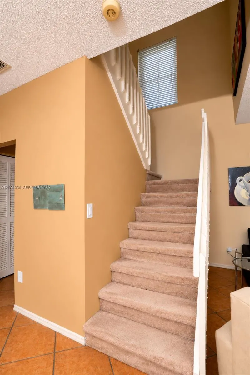 1115 Weeping Willow Way Hollywood, FL 33019