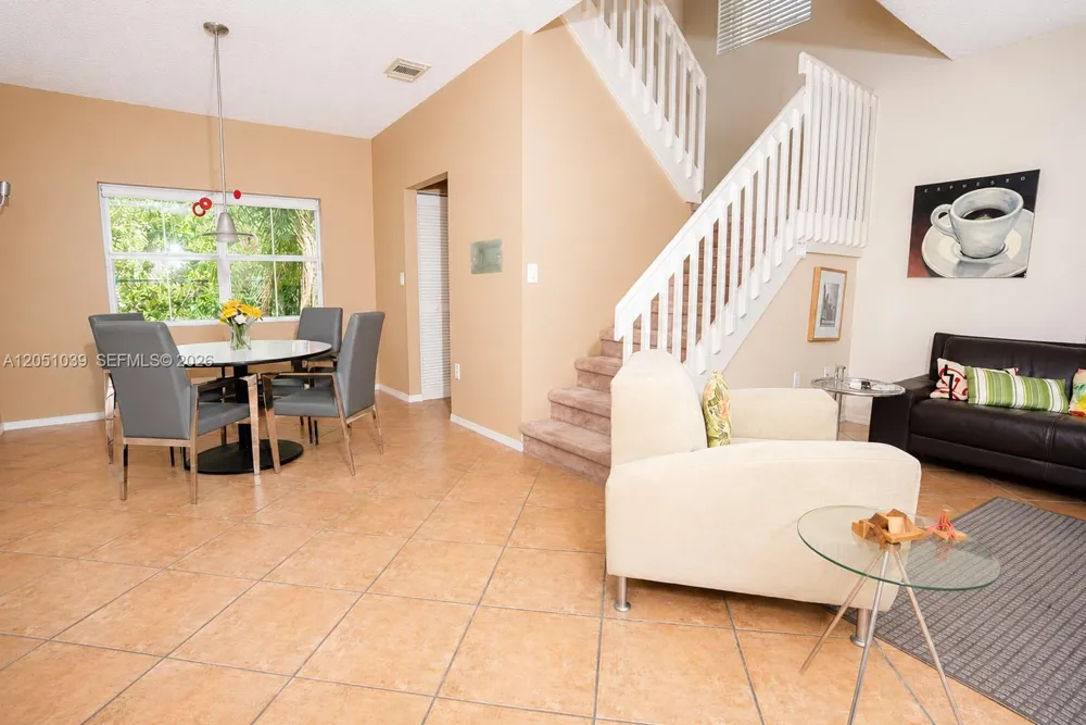 1115 Weeping Willow Way Hollywood, FL 33019