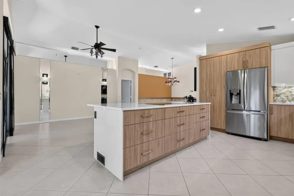 8135 Playa Del Sur Boulevard Lake Worth, FL 33467