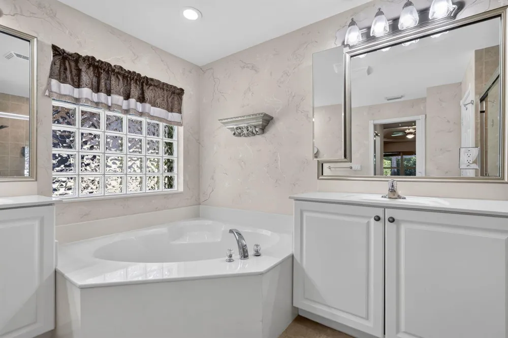 8135 Playa Del Sur Boulevard Lake Worth, FL 33467