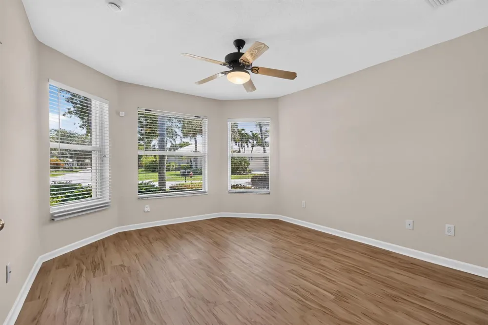 8135 Playa Del Sur Boulevard Lake Worth, FL 33467