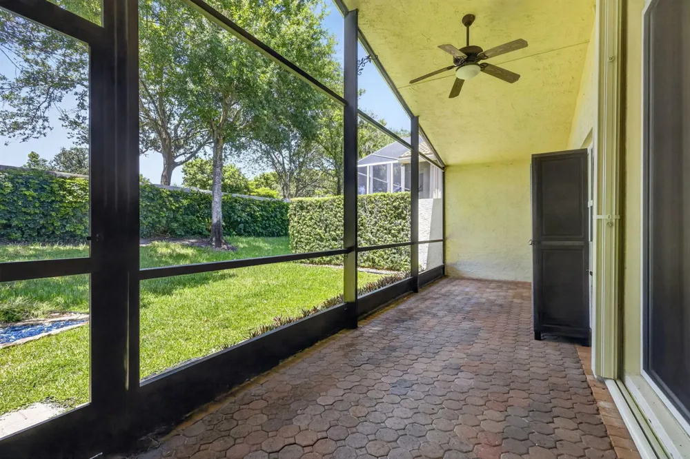 8135 Playa Del Sur Boulevard Lake Worth, FL 33467