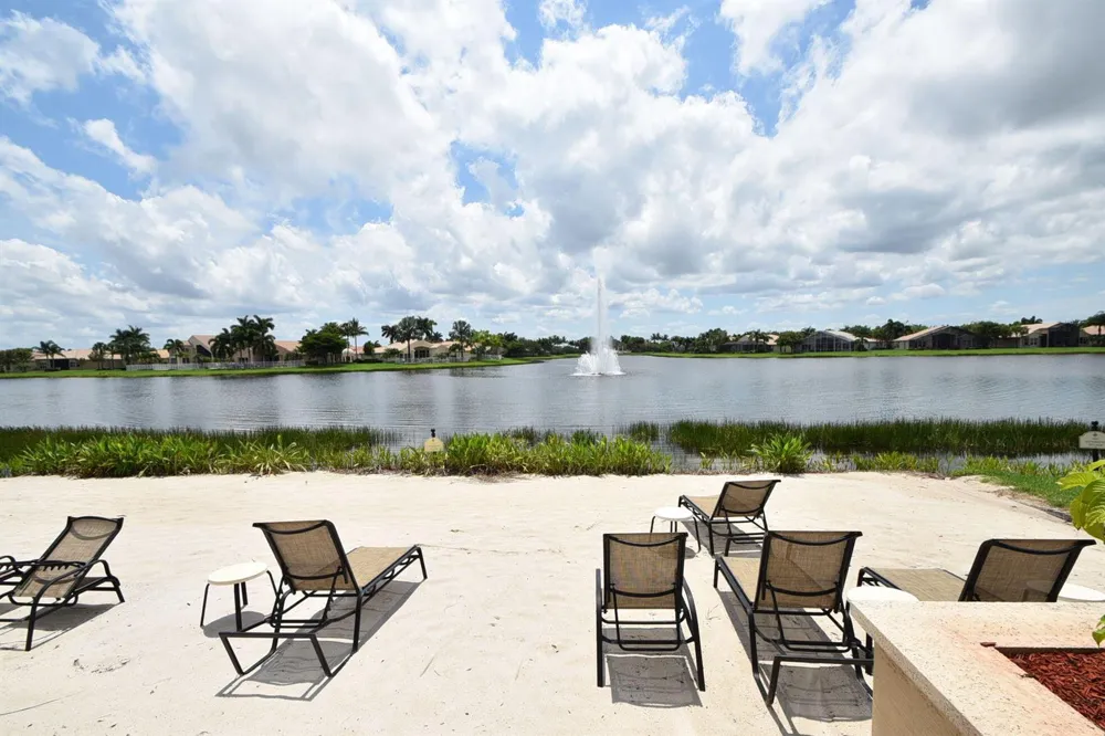 8135 Playa Del Sur Boulevard Lake Worth, FL 33467