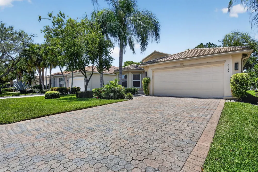 8135 Playa Del Sur Boulevard Lake Worth, FL 33467