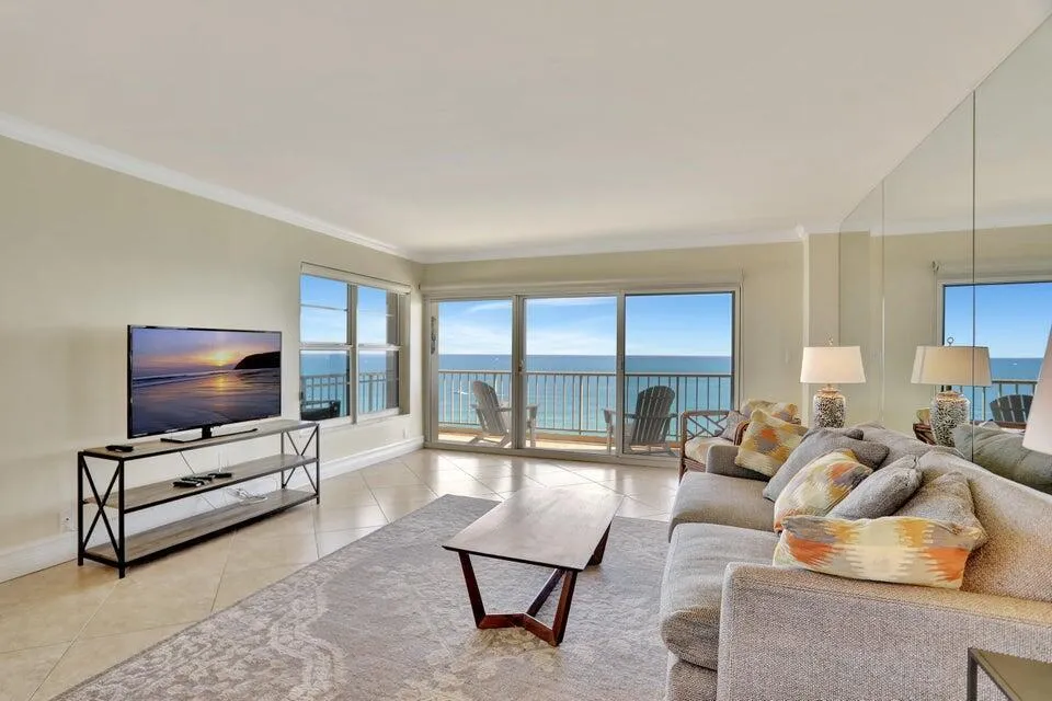 1021 Hillsboro Mile #1108 Hillsboro Beach, FL 33062