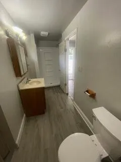 1513 E Oakland Avenue Lansing, MI 48906