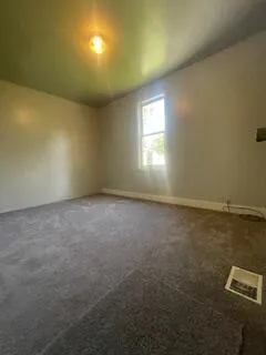 1513 E Oakland Avenue Lansing, MI 48906