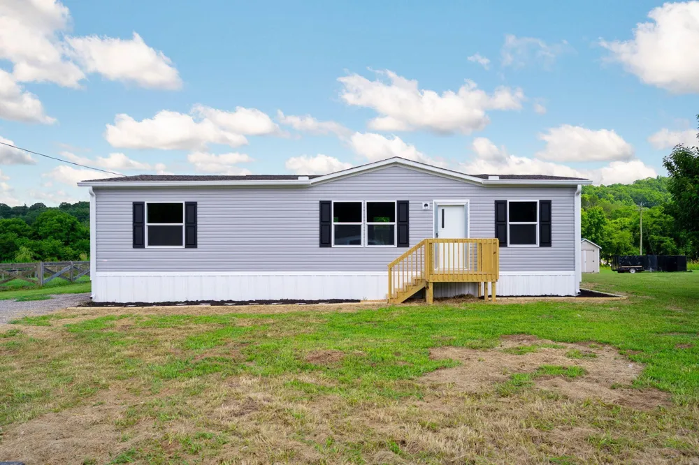 142 Meadow View Pikeville, TN 37367