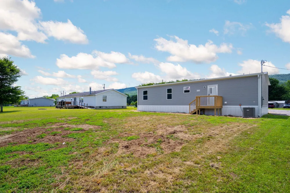142 Meadow View Pikeville, TN 37367