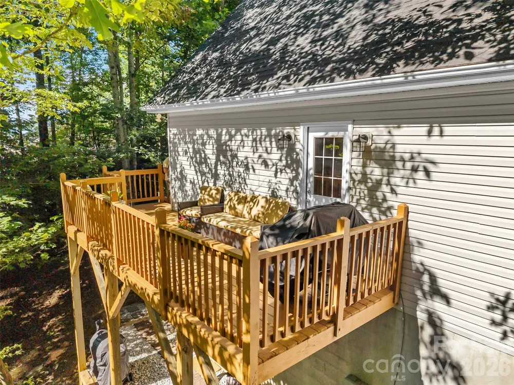 53 Honeysuckle Ridge Road Pisgah Forest, NC 28768