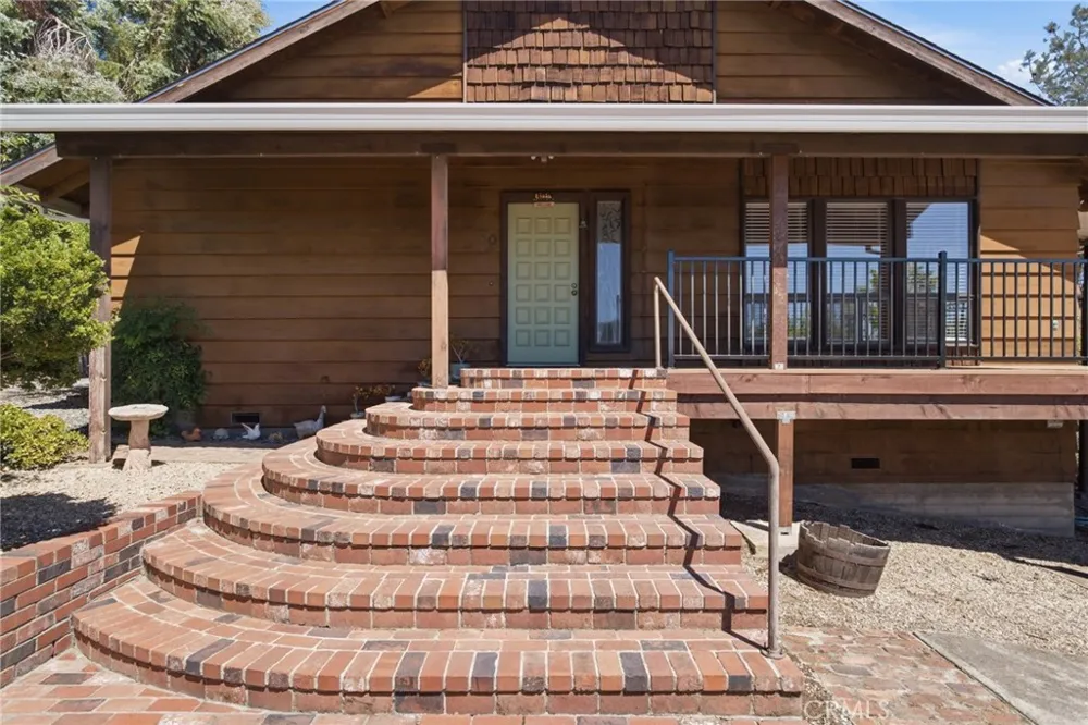10 Serra Monte Drive Oroville, CA 95966