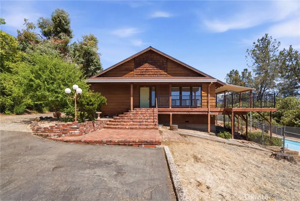 10 Serra Monte Drive Oroville, CA 95966