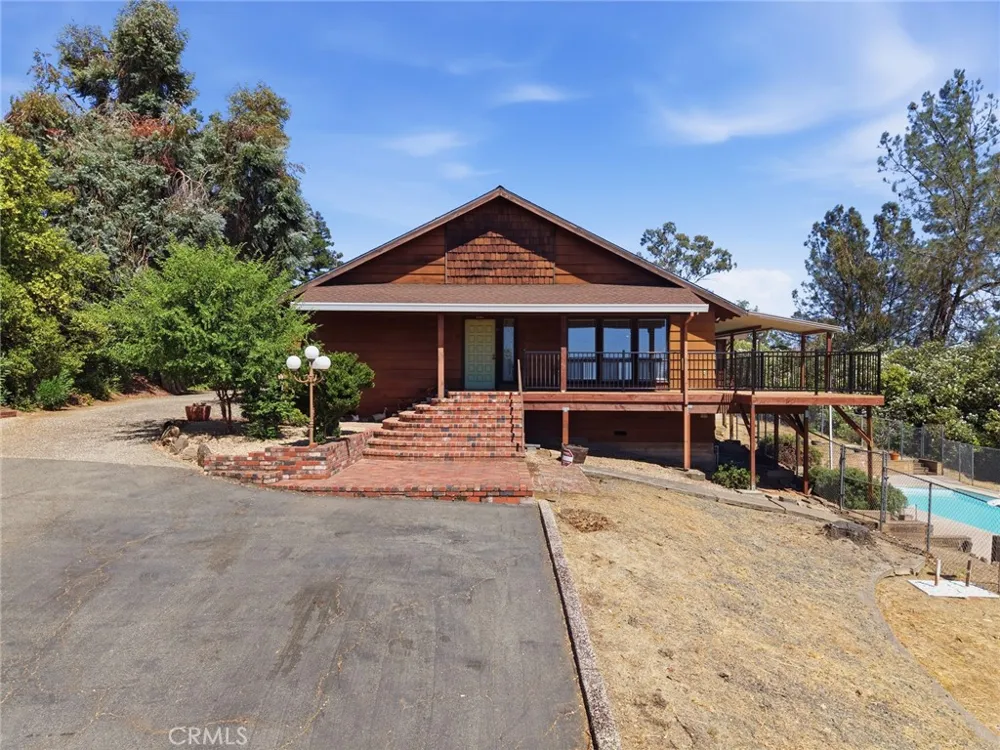 10 Serra Monte Drive Oroville, CA 95966
