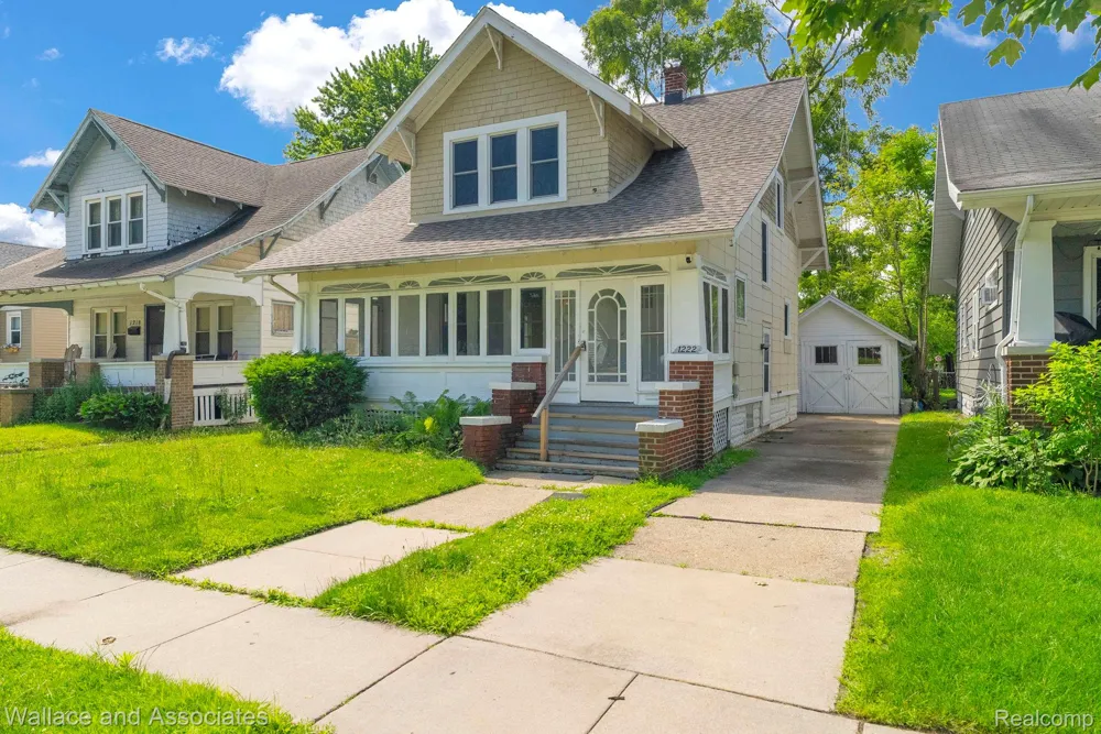 1222 Minnie Street Port Huron City, MI 48060