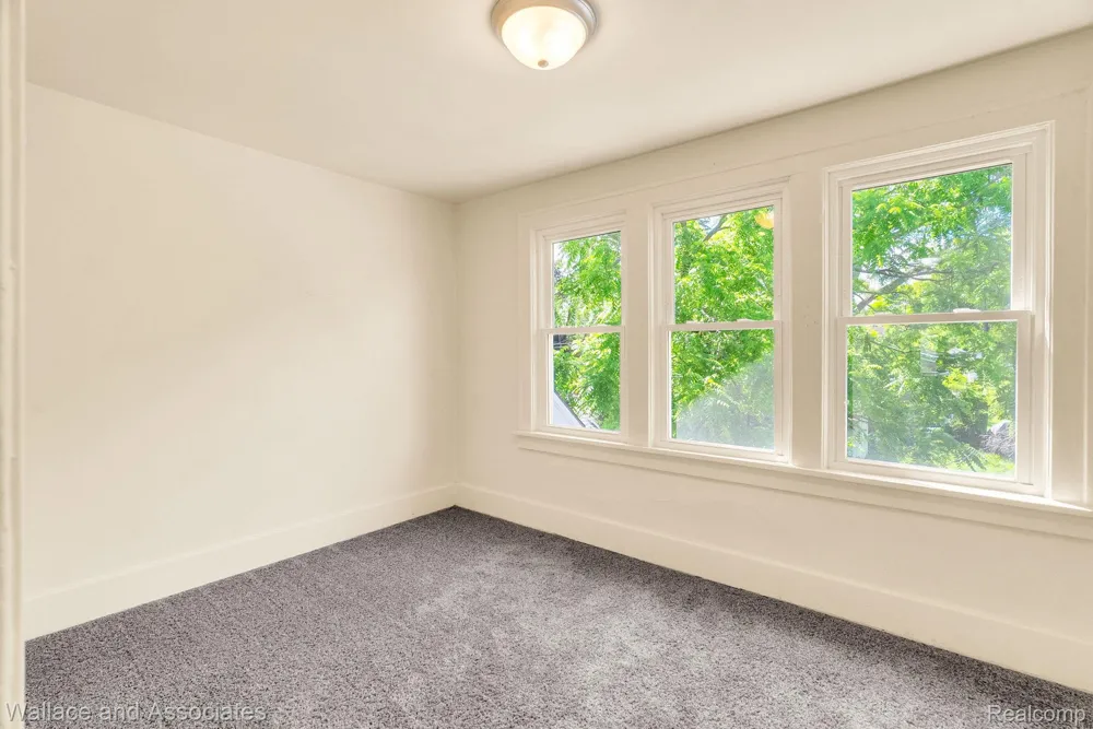 1222 Minnie Street Port Huron City, MI 48060