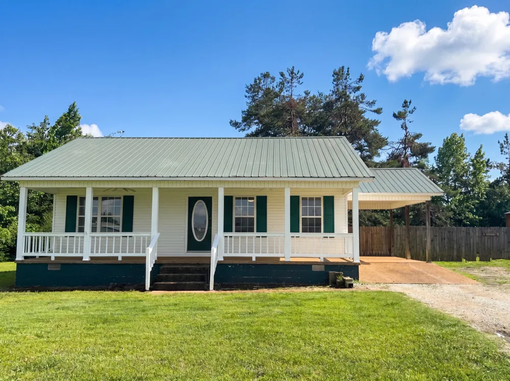 1040 Dodd Dr Savannah, TN 38372