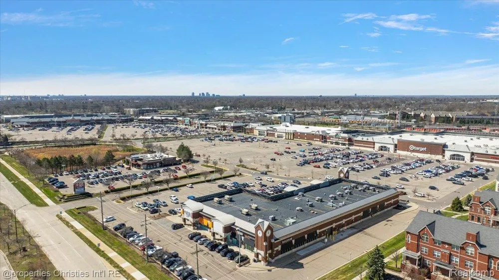 1466 Ashford Court Troy City, MI 48084