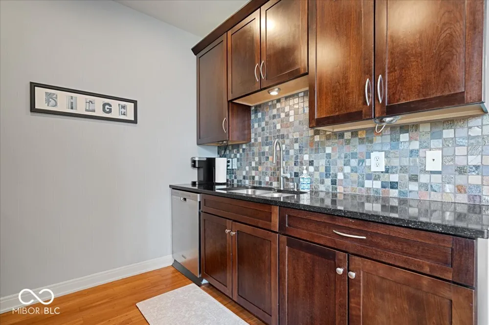 404 E New York Street #304 Indianapolis, IN 46202